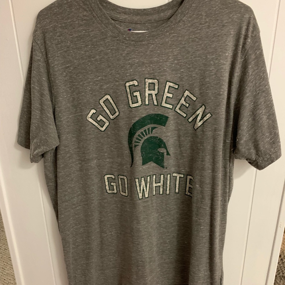 Large Michigan state shirt